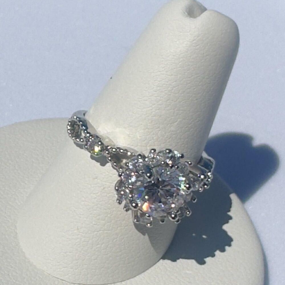 Adjustable Silver Ring W/ 2.0 Ct Diamond Simulate & Moissanite Elegant - Picture 6 of 16